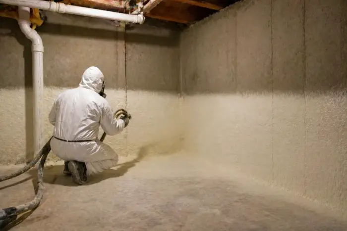 عزل فوم البدرومات والأقبية بالرياض - حماية الأساسات والطوابق السفلية من المياه الجوفية والرطوبة - الجواد الدولية