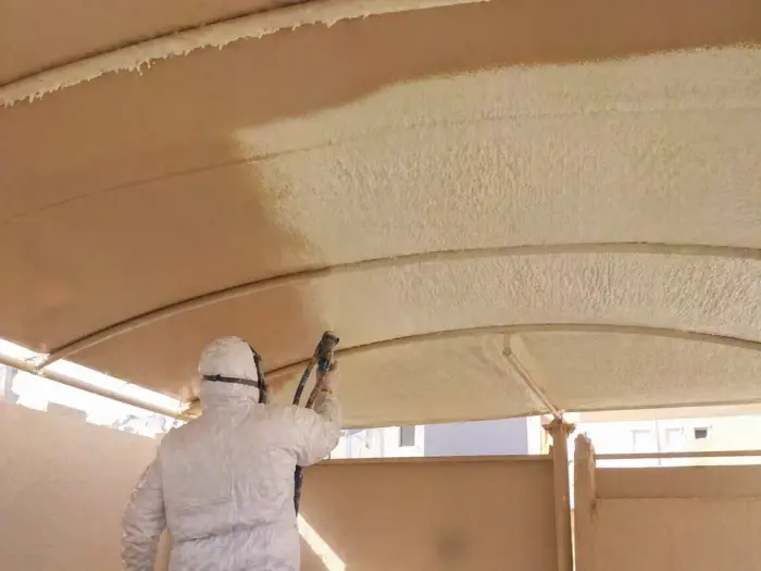 عزل فوم المظلات بالرياض - عزل مظلات سيارات وحدائق ومسابح من الحرارة بفوم بولي يوريثان خفيف الوزن - الجواد الدولية